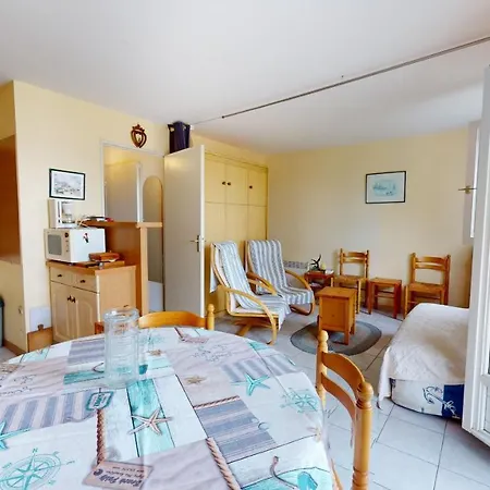 Port De Plaisance A Tribord, 50 M De La 公寓 圣吉尔-克鲁瓦德维